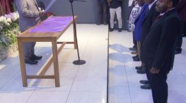 Pengurus FKUB Kabupaten Deiyai dilantik langsung oleh Bupati Melkianus Mote di GBI Waghete, Kamis 26 Juni 2025.