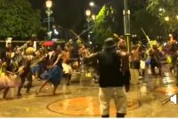 Mahasiswa Lanny Jaya Yogyakarta Gelar Tarian Galang dana di Malioboro pada 14 Juni 2025.