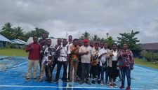Calon mahasiswa mendaftar di SMA YPPGI Nabire, lokasi pendaftaran resmi STIKes Papua Sehat Nabire tahun ajaran 2025/2026.