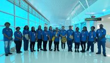 Pengurus Dekranasda Kabupaten Deiyai saat tiba di Balikpapan untuk mengikuti HUT Dekranasda ke-45, 8 Juli 2025.