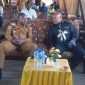 Bupati Paniai Yanpit Nawipa dan Dr. Korneles Pakage, S.Kep., M.Kes saat seminar berlangsung di Aula SKB Gereja Katolik Enarotali, Senin, 21 Juli 2025. 