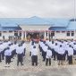 Bupati Deiyai memimpin apel penyerahan SK CPNS Formasi 2024 di halaman Kantor Bupati Deiyai, Selasa (22/7/2025).