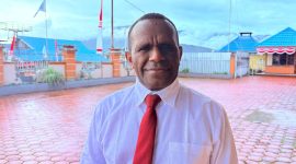 Ketua Asosiasi Bupati Papua Tengah, Melkianus Mote, saat menyampaikan apresiasi atas bantuan DBH dan BKK untuk 8 kabupaten di Papua Tengah.