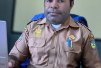 Kepala BKPSDM Deiyai, Yusak Adii, S.IP 