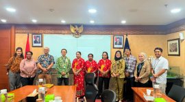 Delegasi Pemkab Deiyai yang dipimpin Staf Dinas Pariwisata, Yolanda Asmuruf (tengah), saat melakukan audiensi dengan perwakilan Kemenparekraf di Jakarta.