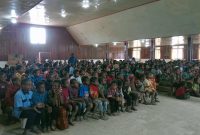 Anak-anak Kingmi Kordinator PAR Deiyai saat mengikuti Seminar di Gedung Gereja bethani Bomou I, Sabtu, 27/09/2025