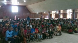 Anak-anak Kingmi Kordinator PAR Deiyai saat mengikuti Seminar di Gedung Gereja bethani Bomou I, Sabtu, 27/09/2025