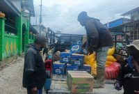 Sembako sedang diantarkan kepada warga terdampak bajir yang sudah terdata. Sabtu, 27/09/2025