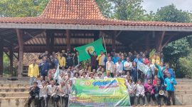 Foto bersama Panitia, Badan Pengurus dan Anggota baru usai kegiatan Makrab, Minggu, 28 September 2025.