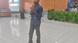 Bintang utama sesi materi, Nikson Kotouki, S.P., memaparkan rahasia 