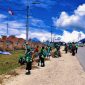 Pasukan Hijau, Garda Terdepan Deiyai Bersih! Pagi ini, Kamis (6/11), Pasukan Hijau DLH Deiyai kembali membersihkan jalanan kota Waghete, mencabut rumput, dan mengumpulkan sampah.
