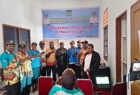 Foto bersama usai acara pembukaan sosialisasi perencanaan Pengelolaan retribusi daerah di Ruang kantor Pajak dan Retribusi daerah pada Kamis, 27/11/2025. 