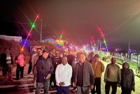 Bupati Melkianus Mote bersama Kapolres, Dandim, sejumlah kepala OPD, dan masyarakat sekitar. 