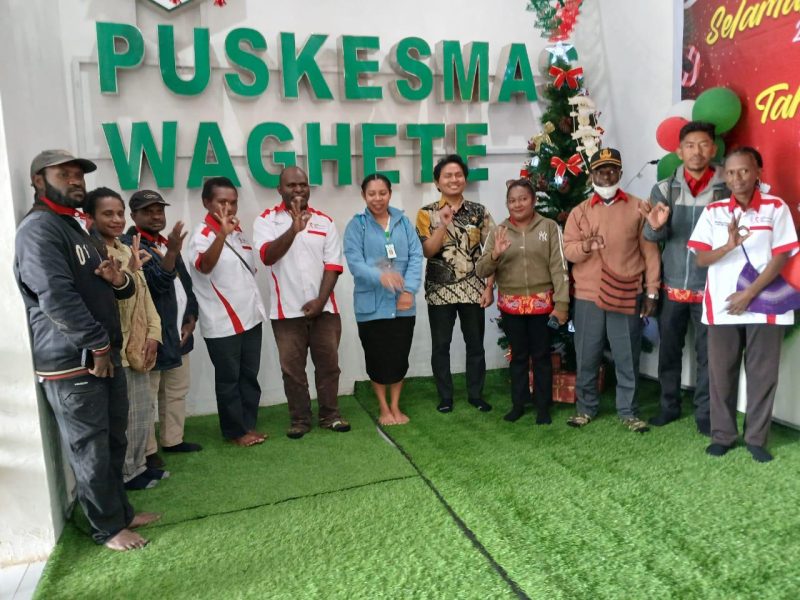 ​KPA Kabupaten Deiyai memperkuat sinergi dengan Puskesmas Waghete dan RSUD Deiyai dalam upaya penanggulangan HIV/AIDS.