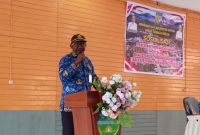 Mewakili Bupati Deiyai, Sekda Ambrosius Eria, S.Pd., membuka Sosialisasi Manfaat BPJS Ketenagakerjaan bagi Tenaga Kerja Non-ASN di Aula Sekretariat Dewan (17/12).