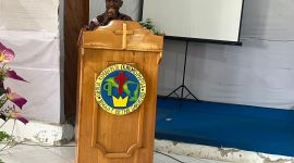 Mewakili Bupati Deiyai, Asisten II Mesak Pakage, S.E., menghadiri pembukaan Rapat Kerja ke-IV Gereja Kingmi Klasis Tigi Utara di Gereja Bethel Gakokebo, Jumat (16/1).