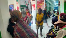 Suasana pelayanan di Puskesmas Waghete, Kabupaten Deiyai. Dengan rata-rata kunjungan 40-70 pasien per hari, puskesmas ini terus berkomitmen memberikan pelayanan kesehatan yang adil dan tanpa diskriminasi bagi seluruh warga.