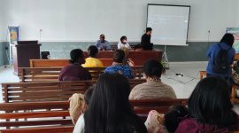 Suasana Pelatihan berlangsung di ruangan pertemuan PPPAKB Deiyai pada Kamis, 19/2/2026. 