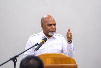 Wakil Gubernur Papua Tengah, Deinas Geley, saat menyampaikan sambutan dalam Talkshow Akselerasi Ekonomi yang digelar KADIN di Nabire (25/2).