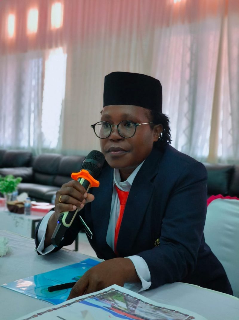 Anggota DPRK Jalur Otsus utusan Distrik Kapiraya, Anace Yuppy, S.Kep, Ns.STr.