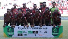 Persipura Jayapura sukses mengamankan kemenangan telak 4-1 atas Barito Putera di hadapan pendukung sendiri, Stadion Lukas Enembe.
