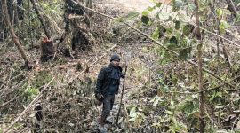 Dr. Soleman Pinibo menyampaikan apresiasi kepada Bupati Deiyai Melkianus Mote atas pembangunan akses jalan Kokobaya–Idego–Kapiraya yang membuka keterisolasian dan mendorong kemajuan masyarakat.