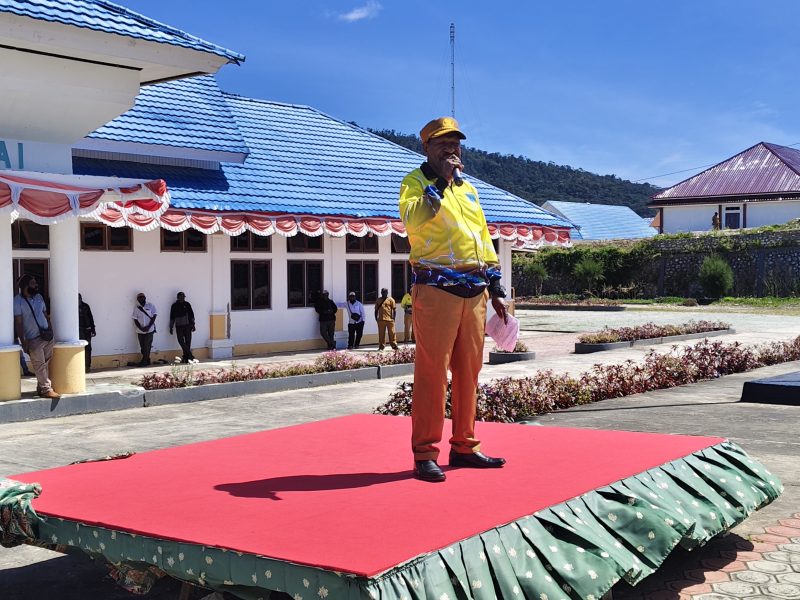 Pemerintah Kabupaten Deiyai resmi melepas punggawa Persidei FC untuk berlaga di Liga 4 Indonesia - Piala Gubernur Papua Tengah