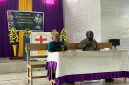 MRP Papua Tengah melalui Pokja Agama menggelar pertemuan penjaringan aspirasi masyarakat agama Kabupaten Deiyai dan diskusi buku “Rayu Dewi Themis di Dunia Maya” di Gereja Kingmi Jemaat Bahtera Bomou III, Kampung Yibagouyoweta, Selasa (12/05/2026).