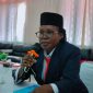 Anggota DPRK Deiyai Anace Yuppy meminta pemerintah dan aparat terkait segera mengambil langkah penyelesaian konflik tapal batas antara masyarakat Suku Mee dan Kamoro agar warga yang mengungsi dapat kembali ke kampung halaman dengan aman.