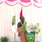 Bupati Deiyai Melkianus Mote, ST menyampaikan sambutan dalam sebuah acara pemerintahan di Aula Sekwan. 