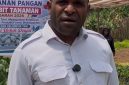 Kepala Dinas Ketahanan Pangan Kabupaten Deiyai, Mando Mote, S.IP.