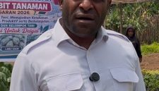 Kepala Dinas Ketahanan Pangan Kabupaten Deiyai, Mando Mote, S.IP.