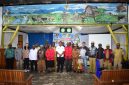 Usai kegiatan kepala DPMK staf dan Kader PKK dari 67 kampung di Kabupaten Deiyai mengikuti Pelatihan Peningkatan Kapasitas Kader PKK di Aula Katolik Paroki Waghete, Rabu (23/9/2026).