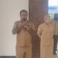 Kepala BKPSDM Kabupaten Deiyai, Yusak Adii, S.STP., menyampaikan arahan terkait kedisiplinan dan kesiapan CPNS Formasi 2024 menjelang pelaksanaan Latsar atau prajabatan usai Apel Gabungan di Halaman Kantor Bupati Deiyai, Waghete, Senin (28/9/2026).
