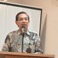 Plt. Kepala Perwakilan BPKP Provinsi Papua Tengah, Catur Budi Wibowo, menyampaikan arahan kepada 25 peserta Diklat Pembentukan Jabatan Fungsional Auditor Ahli Pertama Kabupaten Deiyai saat penutupan kegiatan di Hotel Carmel Nabire, Kamis (1/10/2026).
