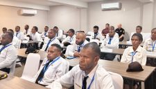 Suasana pelaksanaan Diklat Pembentukan Jabatan Fungsional Auditor Ahli Pertama bagi 25 peserta Orang Asli Papua (OAP) asal Kabupaten Deiyai di Hotel Carmel, Nabire, Papua Tengah.