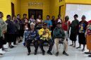 Kepala Dinas dan Sekretaris serta Ketua DWP Unsur Pelaksana Dinas Tenaga Kerja Kabupaten Deiyai, Ny. Yulince Giyai Kotouki, bersama anggota usai pertemuan perdana dan pengukuran baju seragam DWP di Kantor Disnaker Deiyai, Waghete, Jumat (2/10/2026).